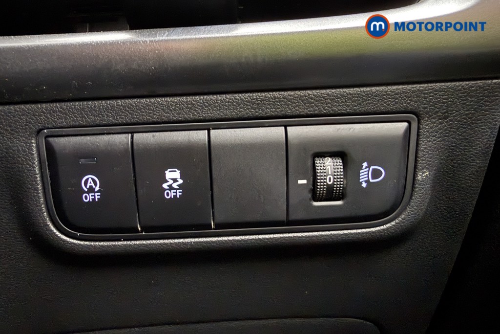 Hyundai Tucson Advance Manual Petrol SUV - Stock Number (1618295) - 17th supplementary image