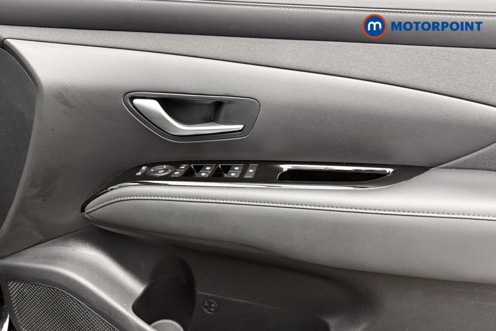Hyundai Tucson Advance Manual Petrol SUV - Stock Number (1618295) - 18th supplementary image