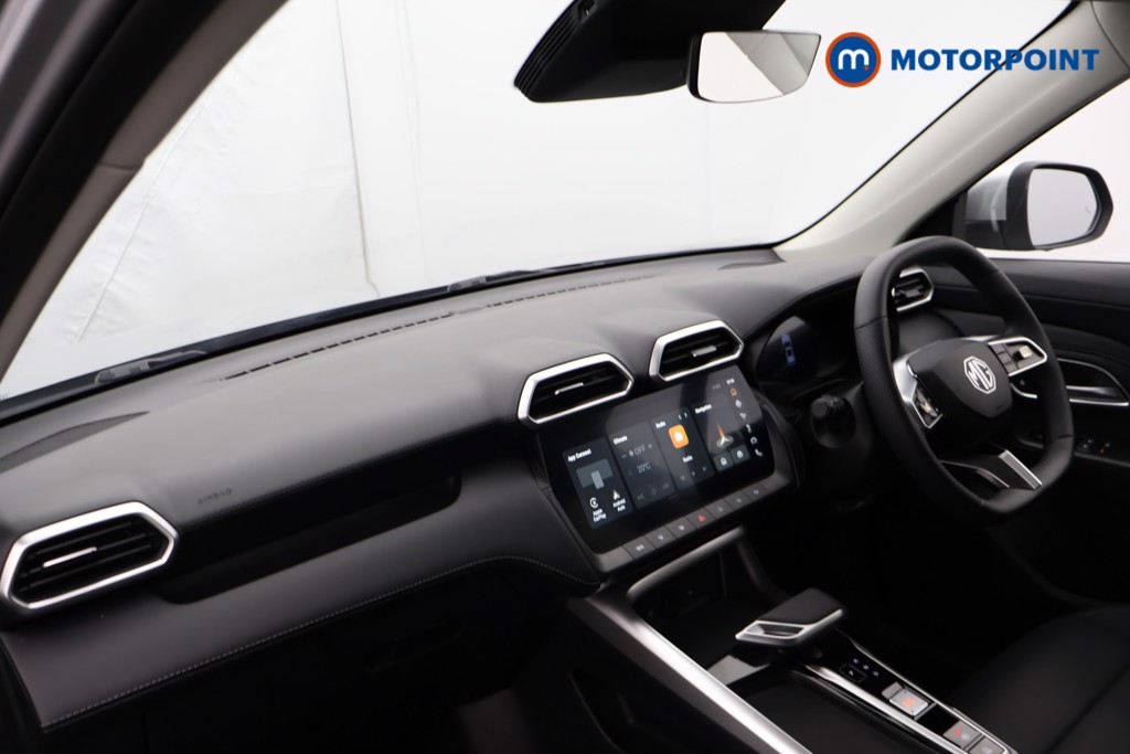 Mg Motor Uk ZS Trophy Automatic Petrol-Electric Hybrid SUV - Stock Number (1618435) - 16th supplementary image