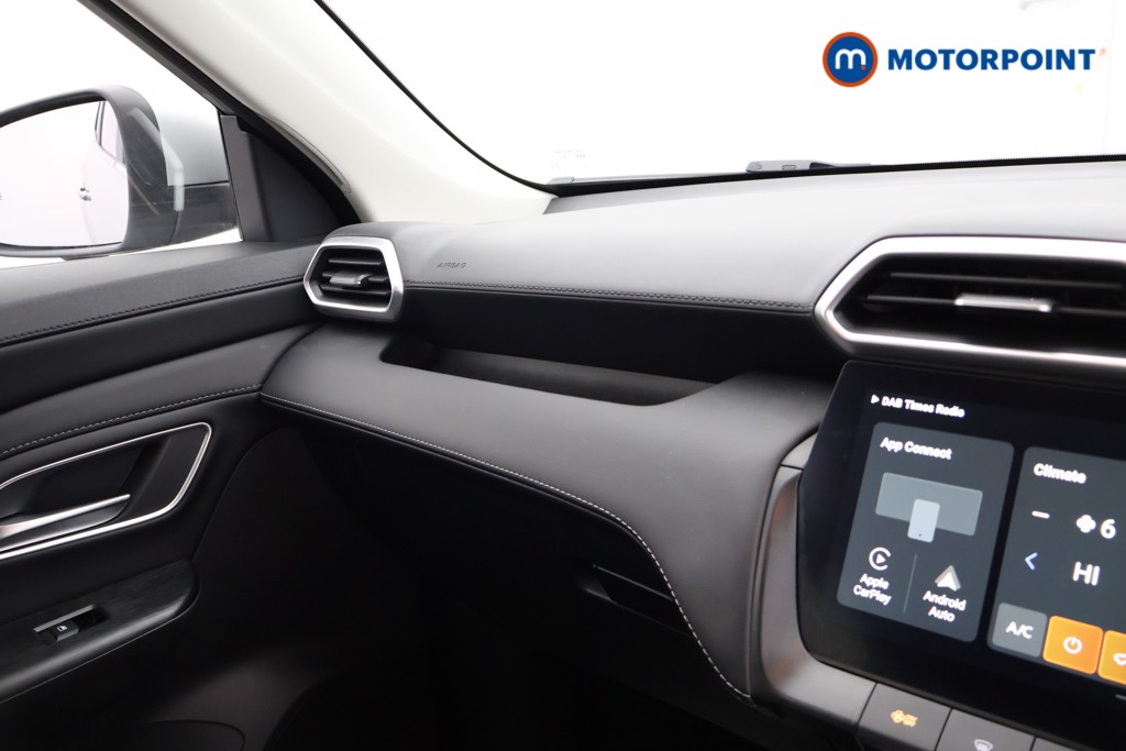 Mg Motor Uk ZS Trophy Automatic Petrol-Electric Hybrid SUV - Stock Number (1618446) - 8th supplementary image