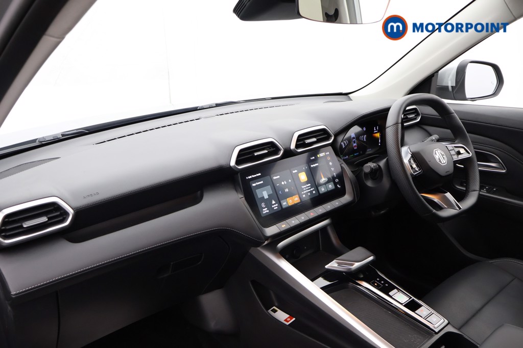 Mg Motor Uk ZS Trophy Automatic Petrol-Electric Hybrid SUV - Stock Number (1618446) - 16th supplementary image