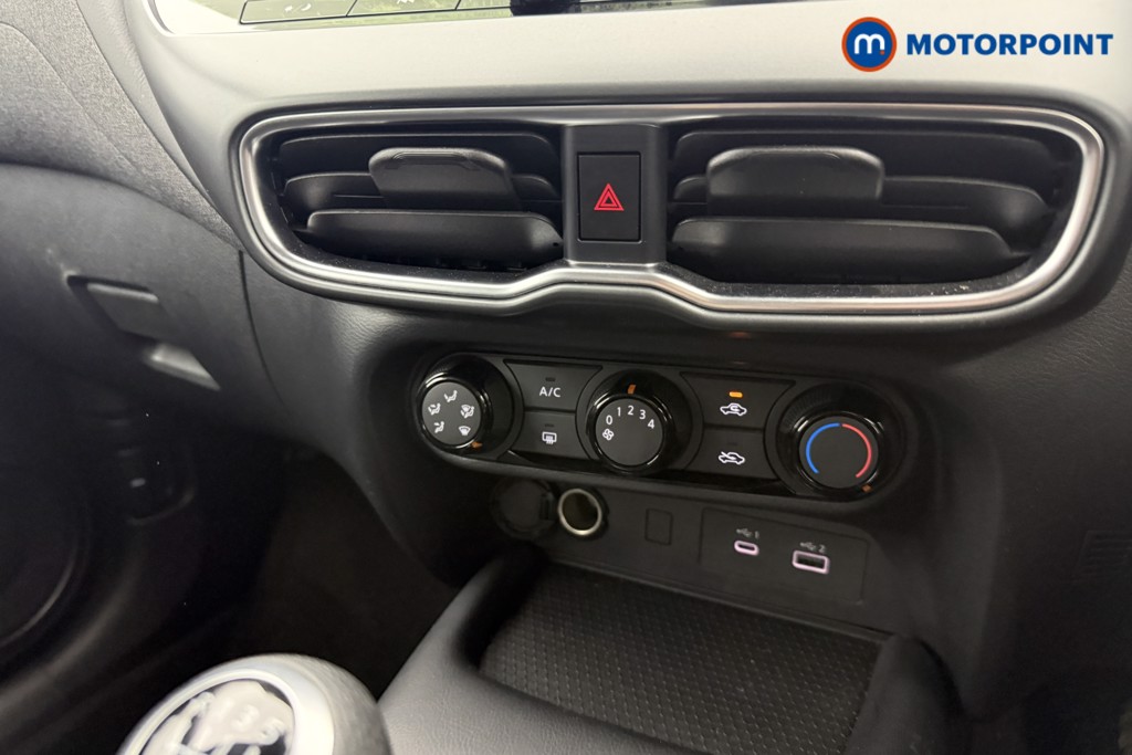 Nissan Juke Acenta Premium Manual Petrol SUV - Stock Number (1618543) - 3rd supplementary image