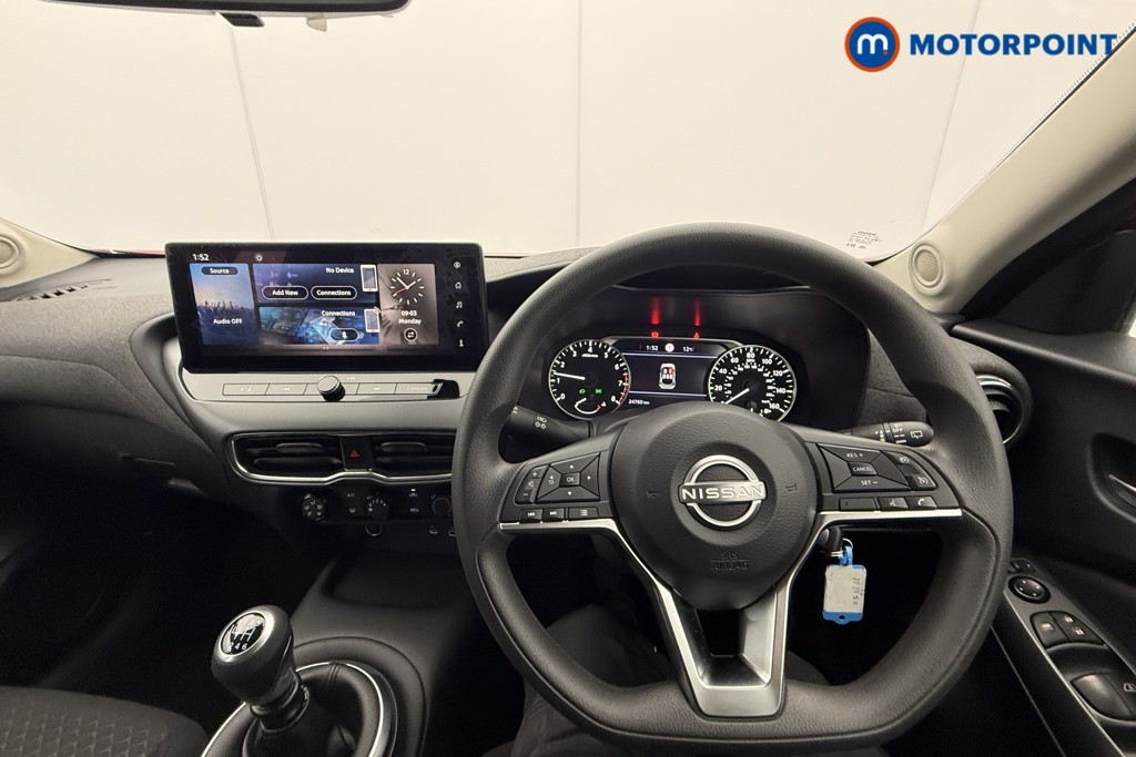 Nissan Juke Acenta Premium Manual Petrol SUV - Stock Number (1618543) - 1st supplementary image