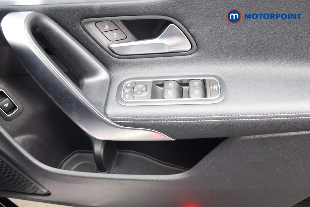 Mercedes-Benz CLA Amg Line Automatic Petrol Coupe - Stock Number (1618936) - 9th supplementary image