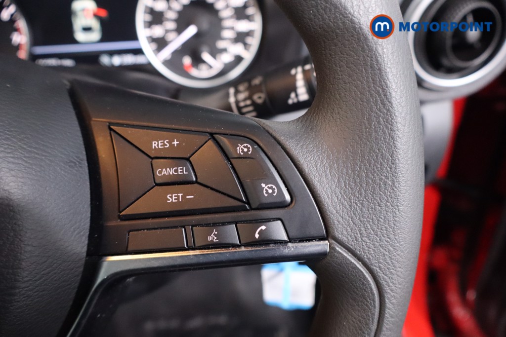 Nissan Juke Acenta Premium Manual Petrol SUV - Stock Number (1619023) - 8th supplementary image