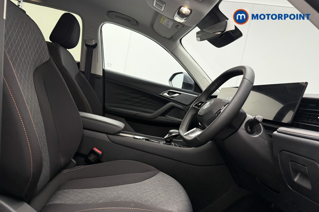 Mg Motor Uk HS SE Automatic Petrol-Electric Hybrid SUV - Stock Number (1619219) - 8th supplementary image