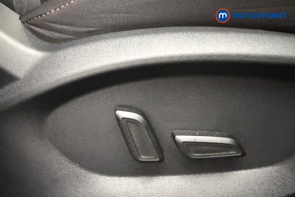 Mg Motor Uk HS SE Automatic Petrol-Electric Hybrid SUV - Stock Number (1619219) - 17th supplementary image