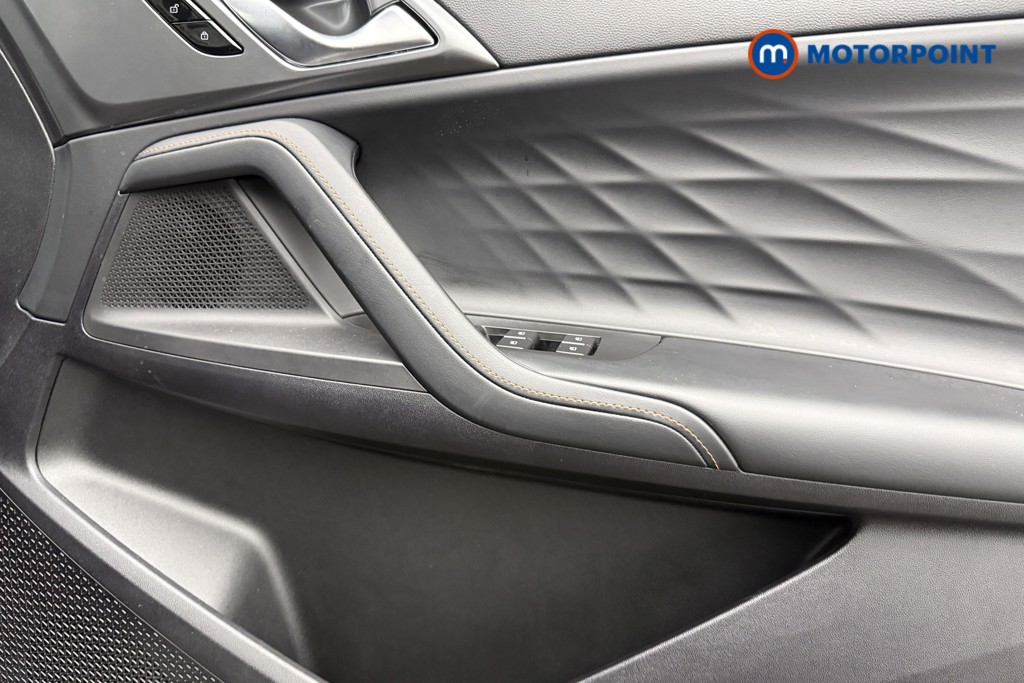 Mg Motor Uk HS SE Automatic Petrol-Electric Hybrid SUV - Stock Number (1619219) - 18th supplementary image