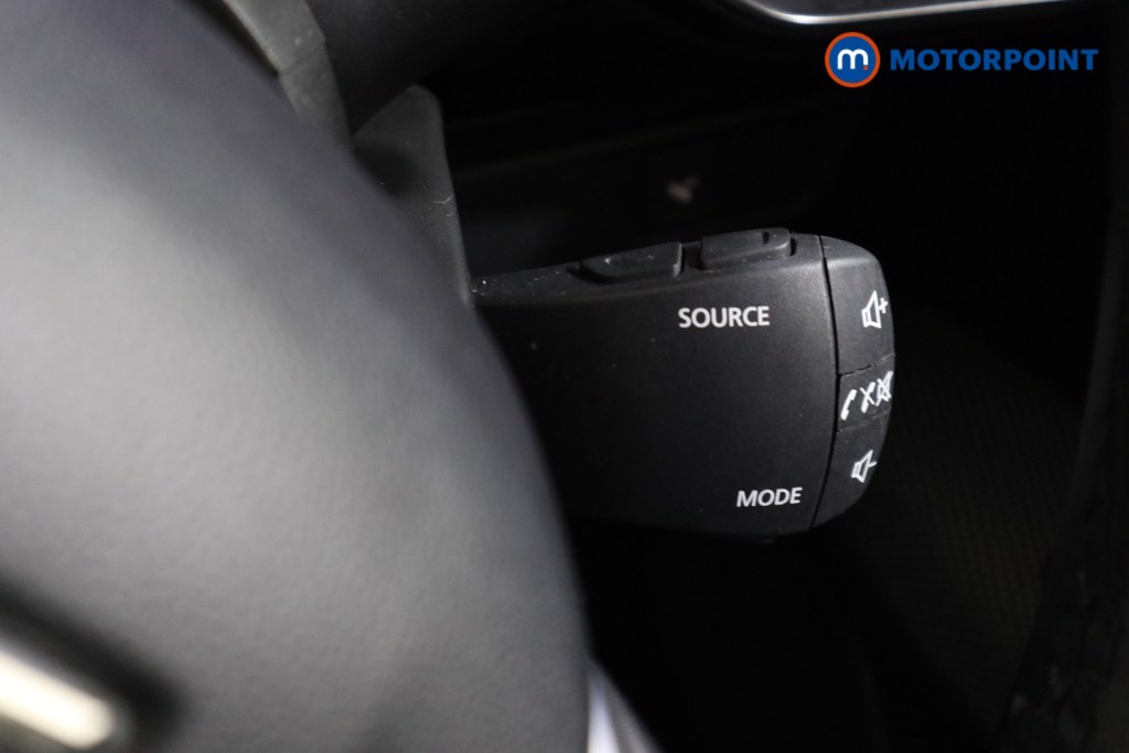 Dacia Sandero Comfort Manual Petrol Hatchback - Stock Number (1619275) - 5th supplementary image