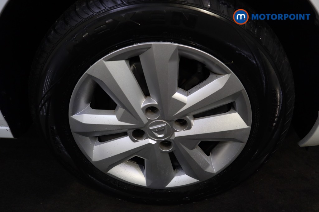 Dacia Sandero Comfort Manual Petrol Hatchback - Stock Number (1619275) - 23rd supplementary image