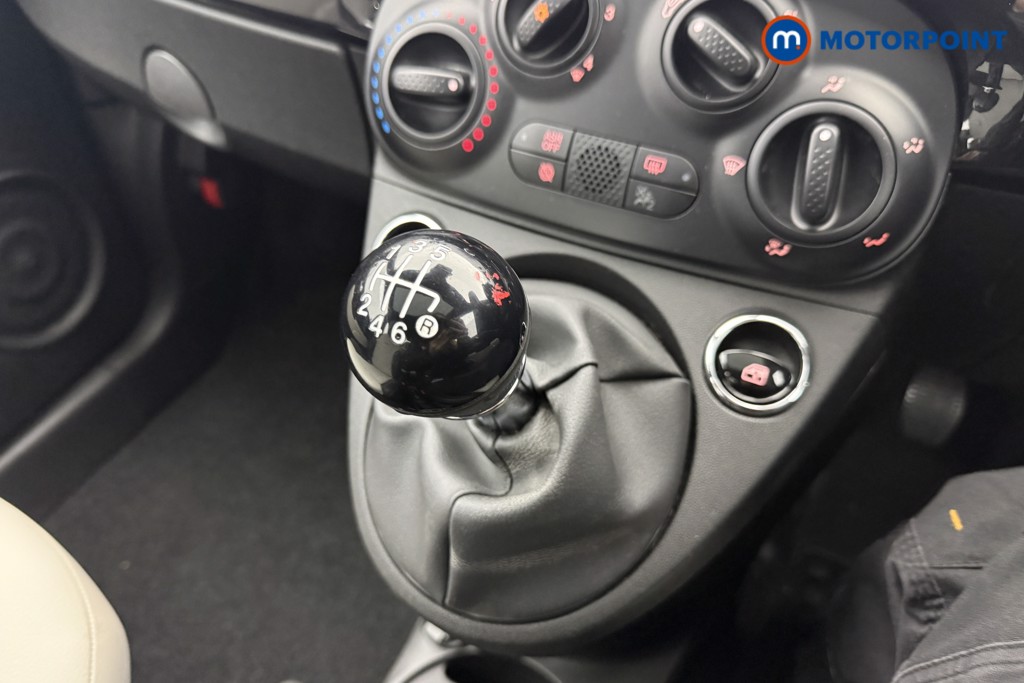 Fiat 500 Dolcevita Manual Petrol Hatchback - Stock Number (1619548) - 5th supplementary image