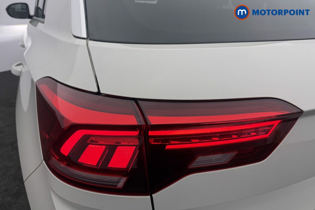 Volkswagen T-Roc Style Manual Petrol SUV - Stock Number (1619725) - 15th supplementary image