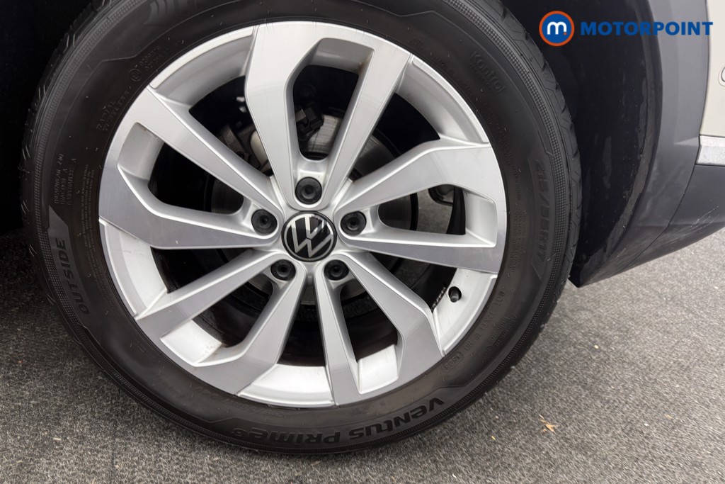 Volkswagen T-Roc Style Manual Petrol SUV - Stock Number (1619725) - 22nd supplementary image