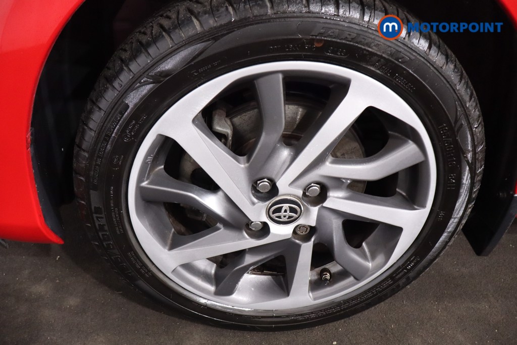 Toyota Yaris Excel Automatic Petrol-Electric Hybrid Hatchback - Stock Number (1620023) - 11th supplementary image