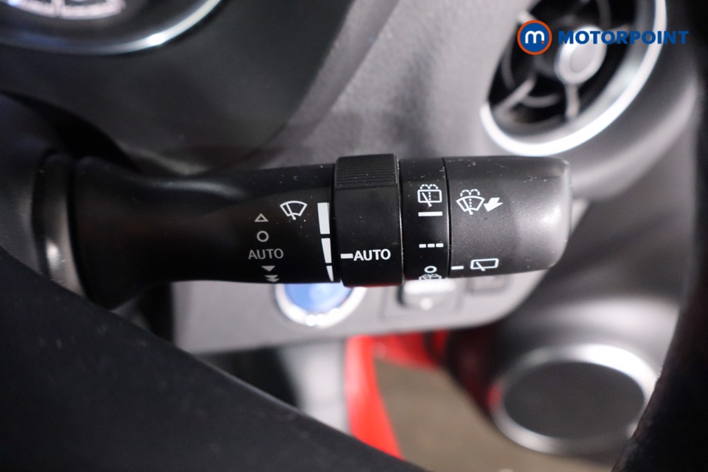 Toyota Yaris Excel Automatic Petrol-Electric Hybrid Hatchback - Stock Number (1620023) - 15th supplementary image