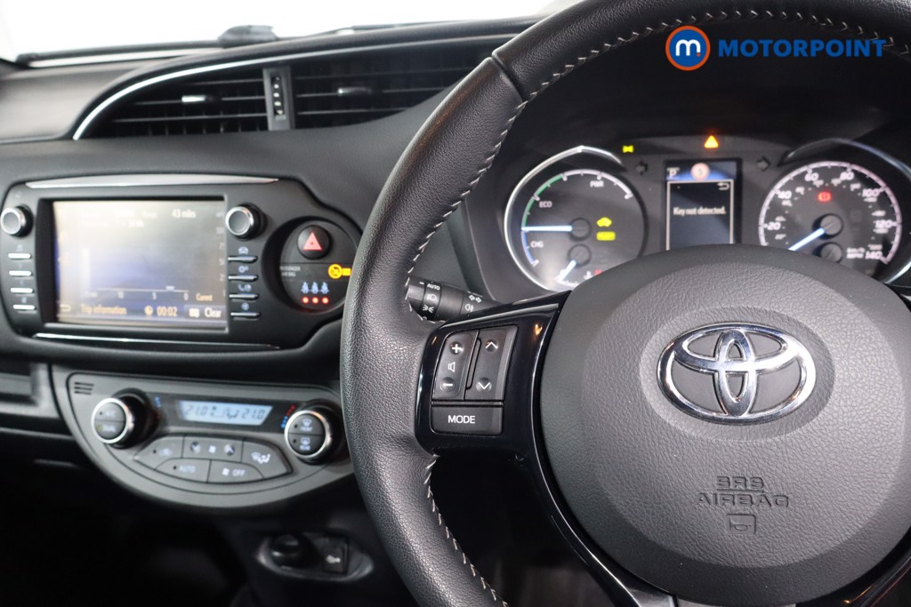 Toyota Yaris Excel Automatic Petrol-Electric Hybrid Hatchback - Stock Number (1620023) - 21st supplementary image