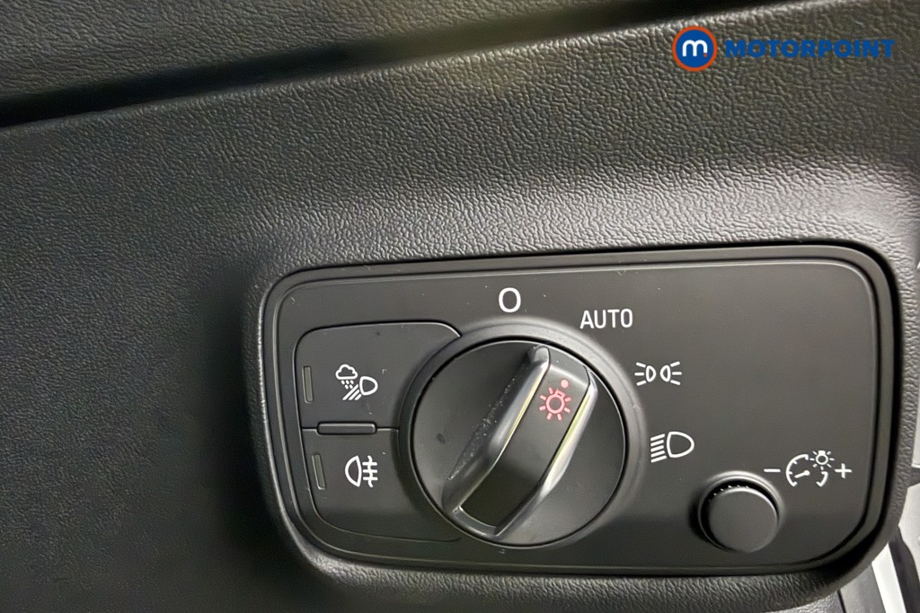 Audi TT Black Edition Manual Petrol Coupe - Stock Number (1620390) - 14th supplementary image