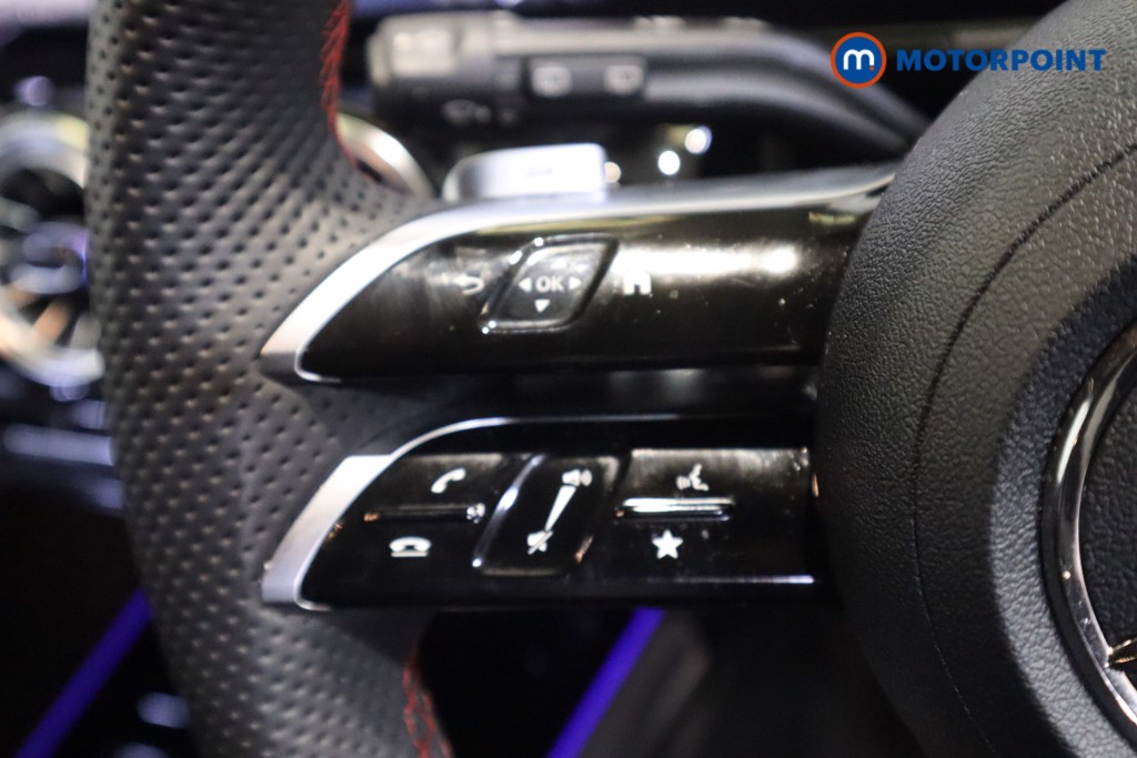 Mercedes-Benz GLA Amg Line Automatic Petrol SUV - Stock Number (1620500) - 16th supplementary image