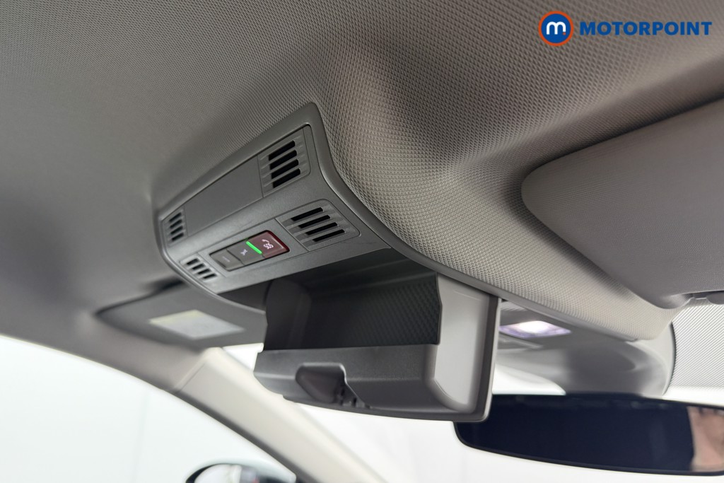 Volkswagen Taigo Life Manual Petrol SUV - Stock Number (1620568) - 8th supplementary image