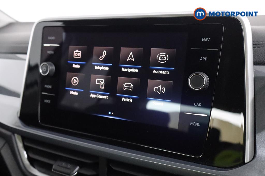 Volkswagen T-Roc Style Manual Diesel SUV - Stock Number (1620610) - 2nd supplementary image