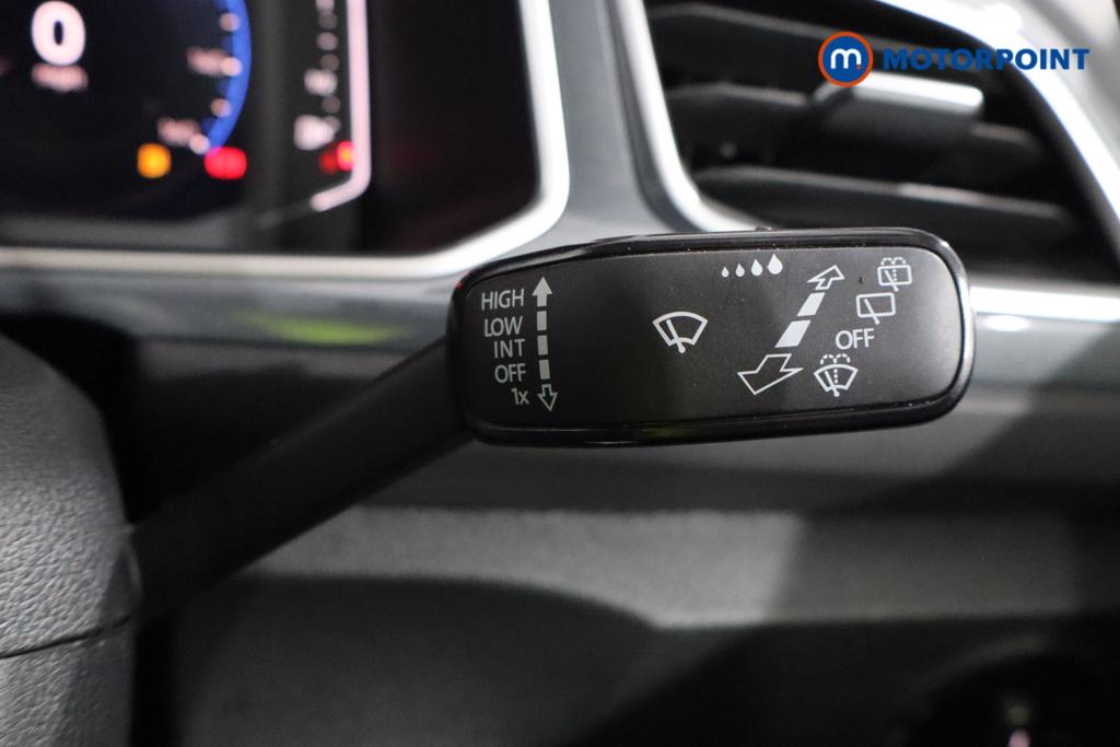 Volkswagen T-Roc Style Manual Diesel SUV - Stock Number (1620610) - 13th supplementary image