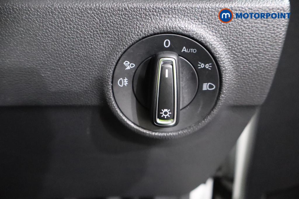 Volkswagen T-Roc Style Manual Diesel SUV - Stock Number (1620610) - 14th supplementary image