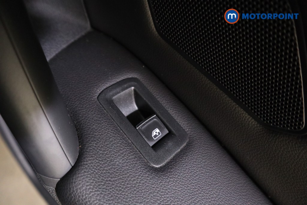 Volkswagen Tiguan R-Line Automatic Petrol SUV - Stock Number (1621139) - 25th supplementary image