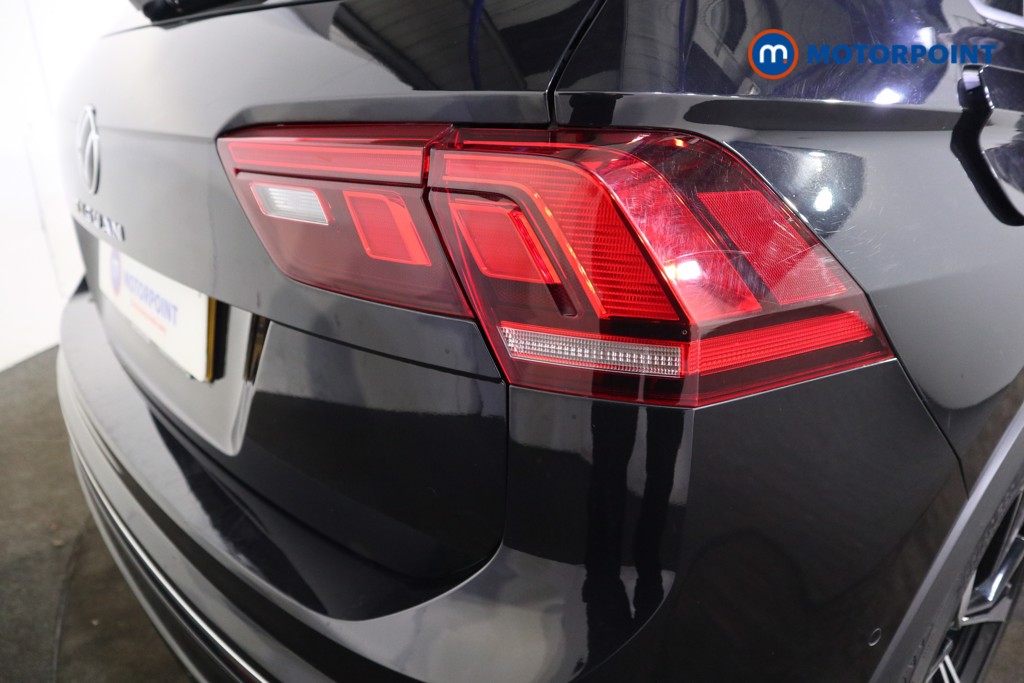 Volkswagen Tiguan R-Line Automatic Petrol SUV - Stock Number (1621139) - 34th supplementary image