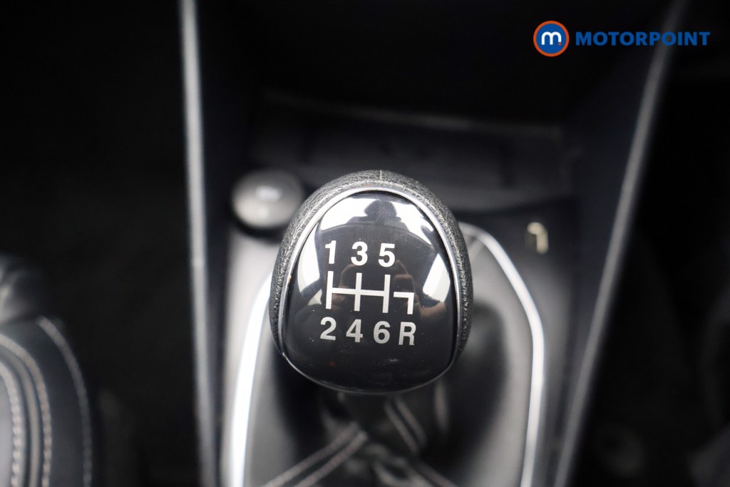 Ford Fiesta Vignale Edition Manual Petrol Hatchback - Stock Number (1621147) - 7th supplementary image