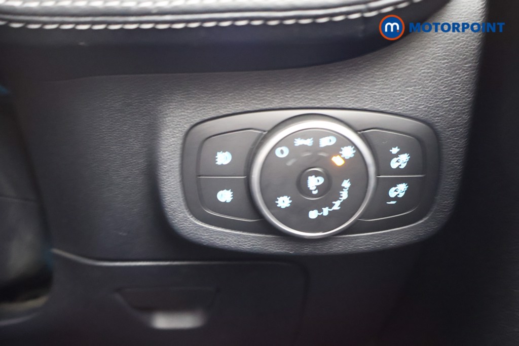 Ford Fiesta Vignale Edition Manual Petrol Hatchback - Stock Number (1621147) - 9th supplementary image