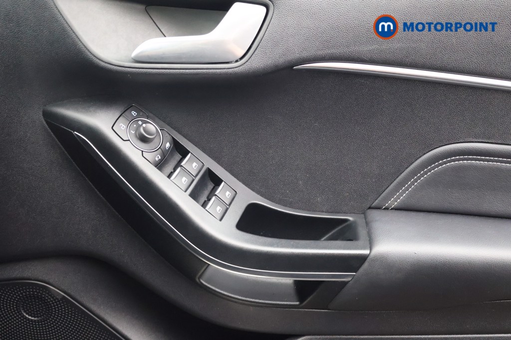 Ford Fiesta Vignale Edition Manual Petrol Hatchback - Stock Number (1621147) - 11th supplementary image