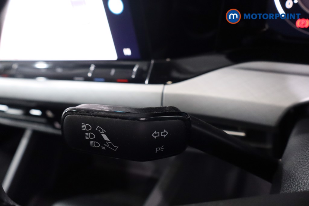 Volkswagen Golf Life Manual Petrol Hatchback - Stock Number (1621377) - 13th supplementary image