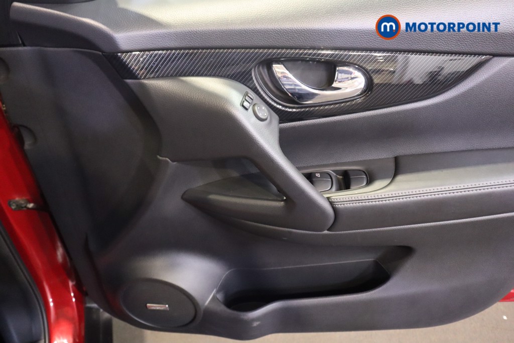 Nissan X-Trail Tekna Automatic Diesel SUV - Stock Number (1621477) - 9th supplementary image