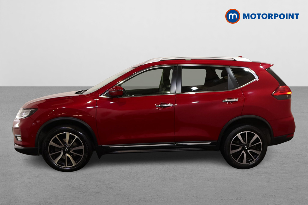 Nissan X-Trail Tekna Automatic Diesel SUV - Stock Number (1621477) - Passenger side