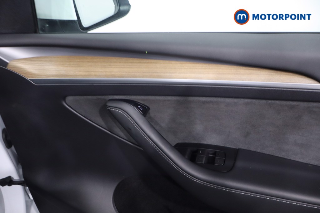 Tesla Model Y Long Range Automatic Electric SUV - Stock Number (1621478) - 23rd supplementary image