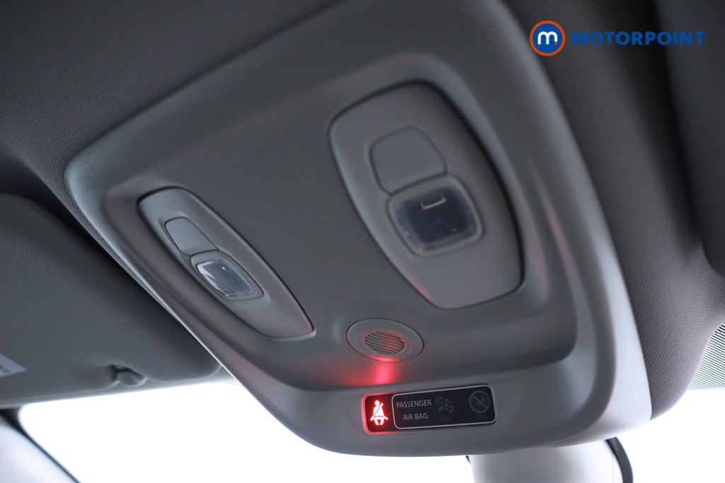 Renault Captur Play Manual Petrol SUV - Stock Number (1622268) - 19th supplementary image