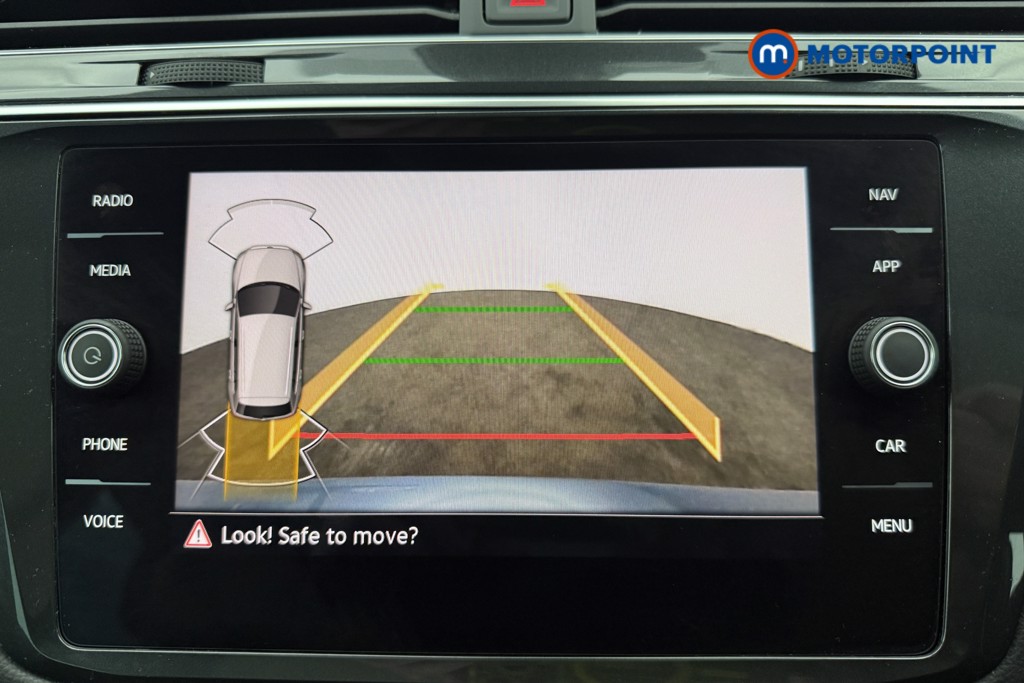 Volkswagen Tiguan Elegance Automatic Petrol SUV - Stock Number (1622512) - 3rd supplementary image