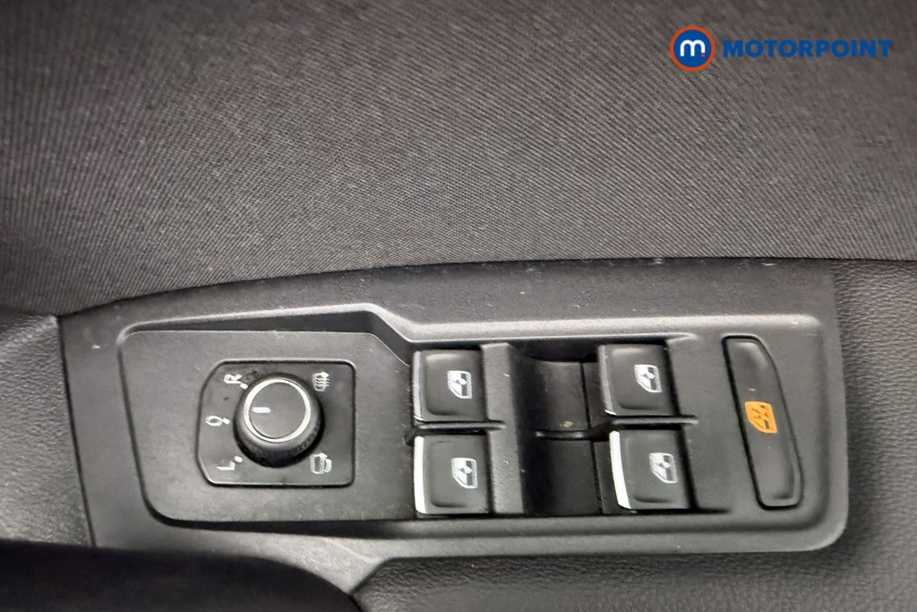 Volkswagen Tiguan Elegance Automatic Petrol SUV - Stock Number (1622512) - 19th supplementary image