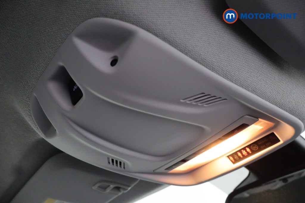 Vauxhall Crossland Ultimate Nav Manual Petrol SUV - Stock Number (1622911) - 21st supplementary image