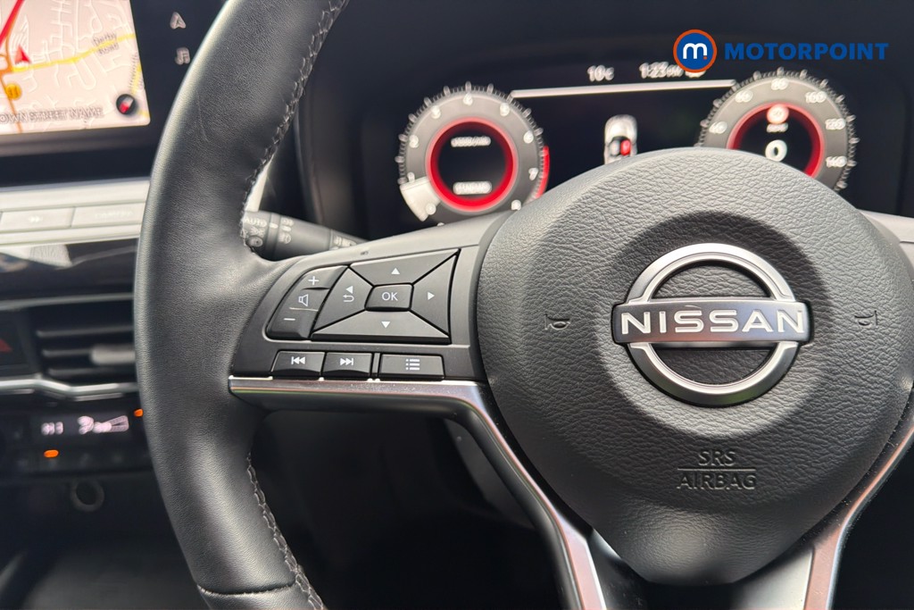 Nissan Juke Tekna Manual Petrol SUV - Stock Number (1623048) - 3rd supplementary image