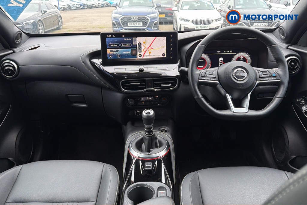 Nissan Juke Tekna Manual Petrol SUV - Stock Number (1623048) - 1st supplementary image