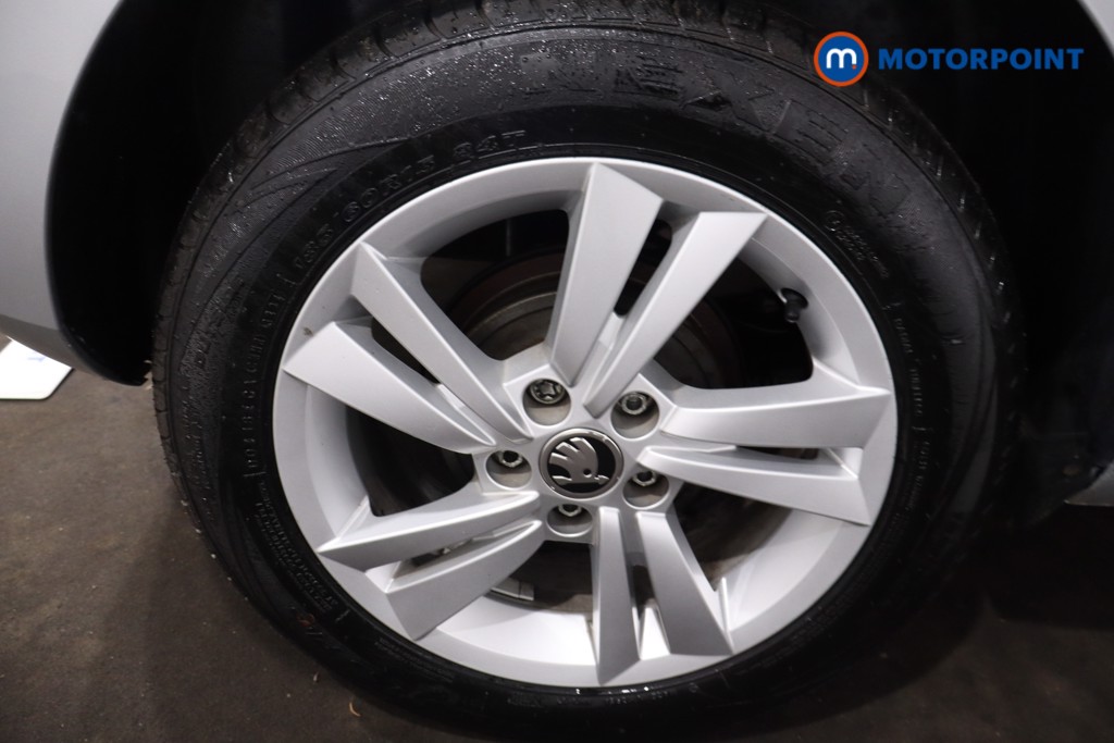 Skoda Fabia SE Manual Petrol Hatchback - Stock Number (1623118) - 9th supplementary image