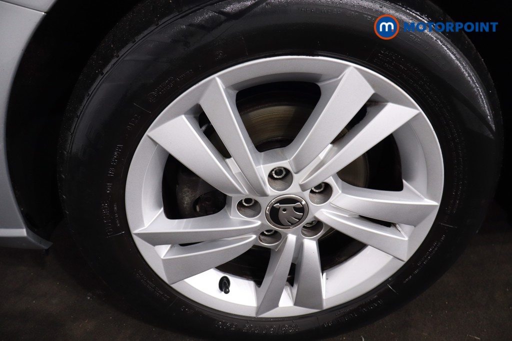 Skoda Fabia SE Manual Petrol Hatchback - Stock Number (1623118) - 12th supplementary image