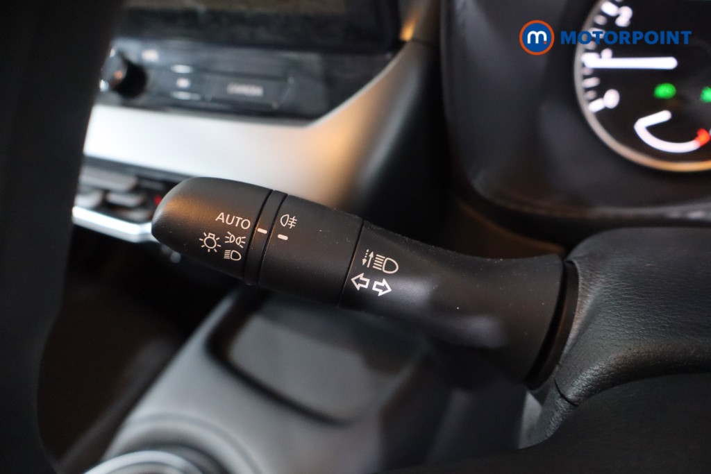 Nissan Juke Acenta Premium Manual Petrol SUV - Stock Number (1623237) - 14th supplementary image