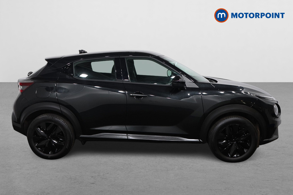 Nissan Juke Acenta Premium Manual Petrol SUV - Stock Number (1623237) - Drivers side