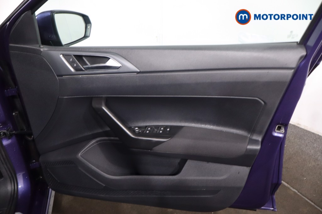 Volkswagen Polo R-Line Manual Petrol Hatchback - Stock Number (1623519) - 27th supplementary image