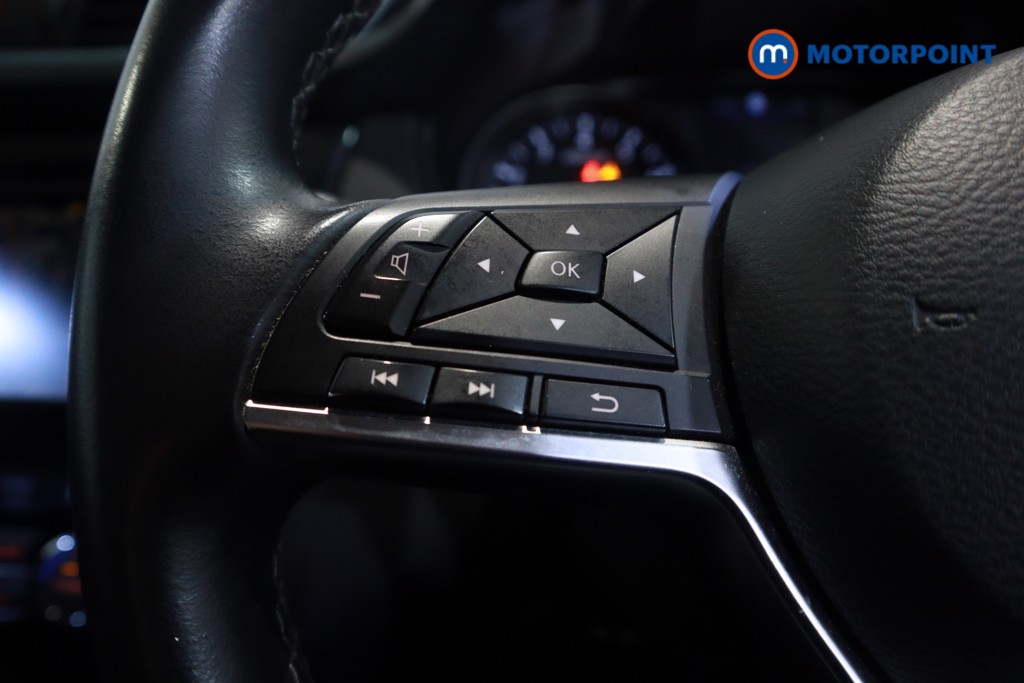 Nissan Qashqai Acenta Premium Automatic Petrol SUV - Stock Number (1623841) - 12th supplementary image