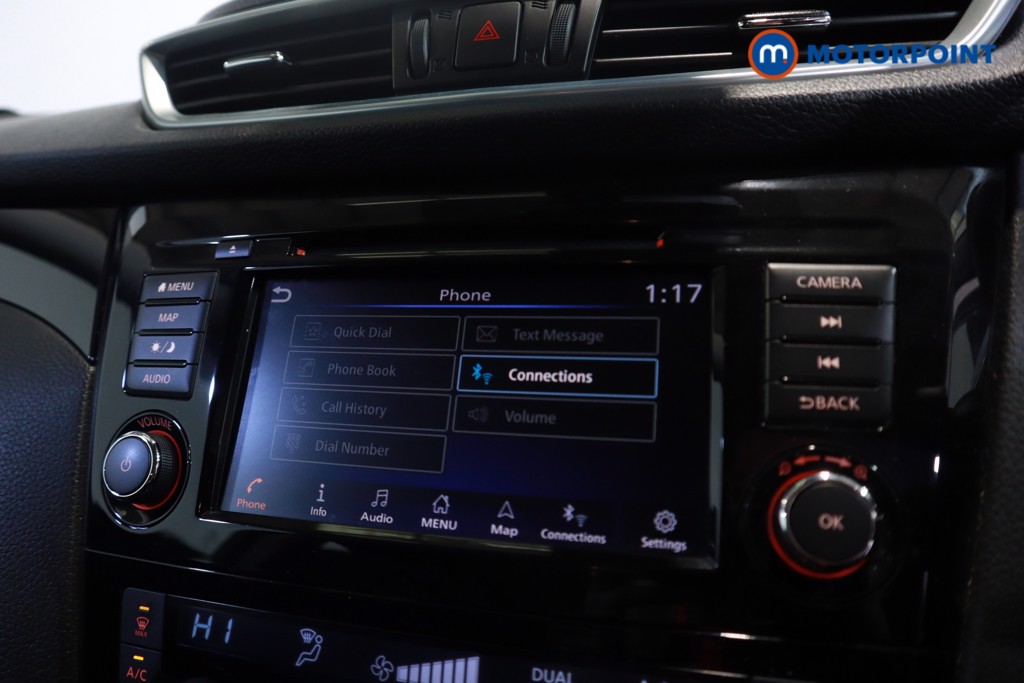 Nissan Qashqai Acenta Premium Automatic Petrol SUV - Stock Number (1623841) - 18th supplementary image