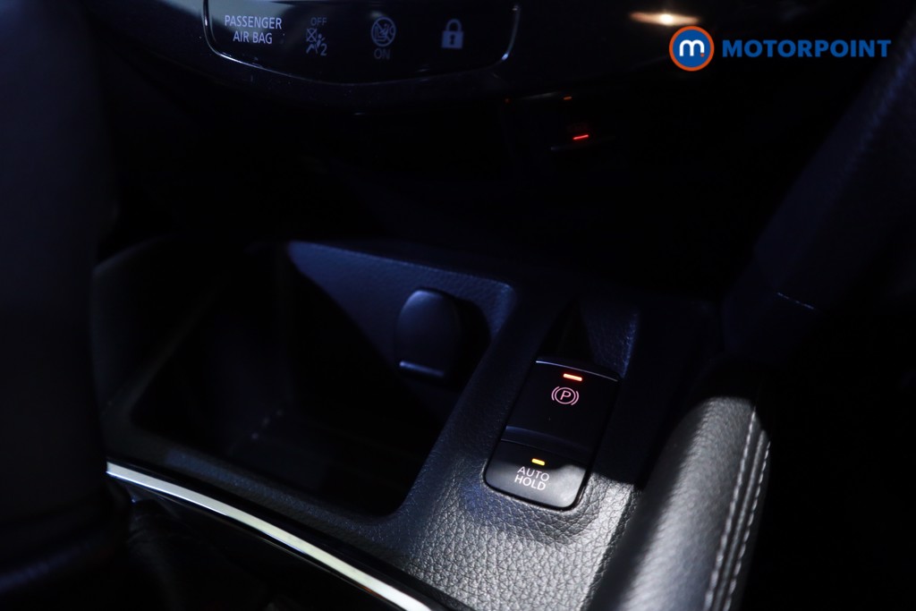 Nissan Qashqai Acenta Premium Automatic Petrol SUV - Stock Number (1623841) - 20th supplementary image