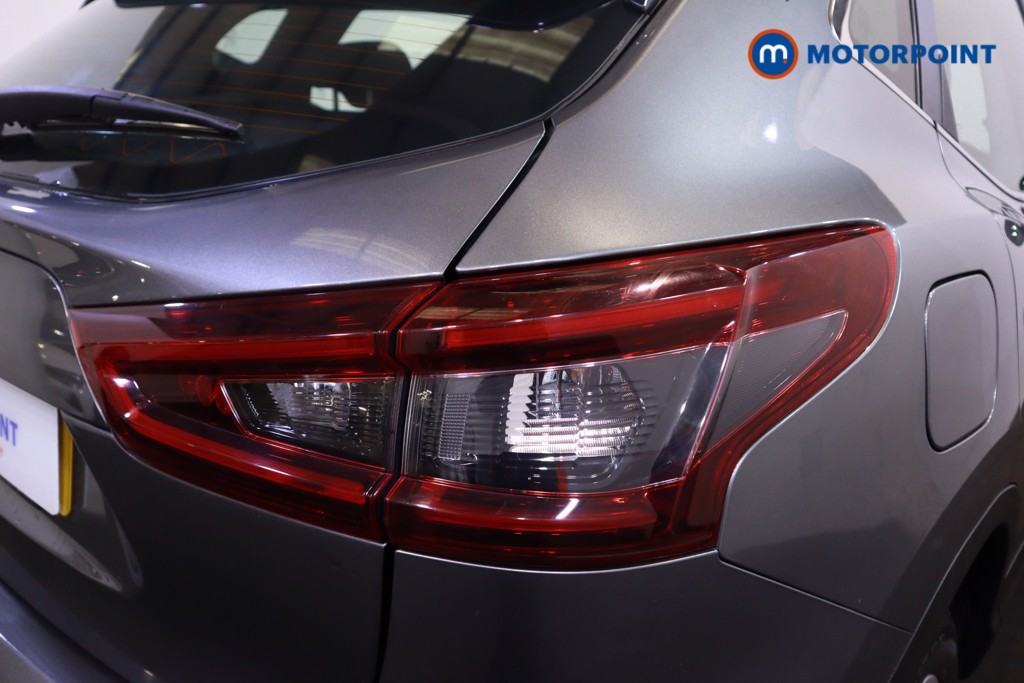 Nissan Qashqai Acenta Premium Automatic Petrol SUV - Stock Number (1623841) - 35th supplementary image